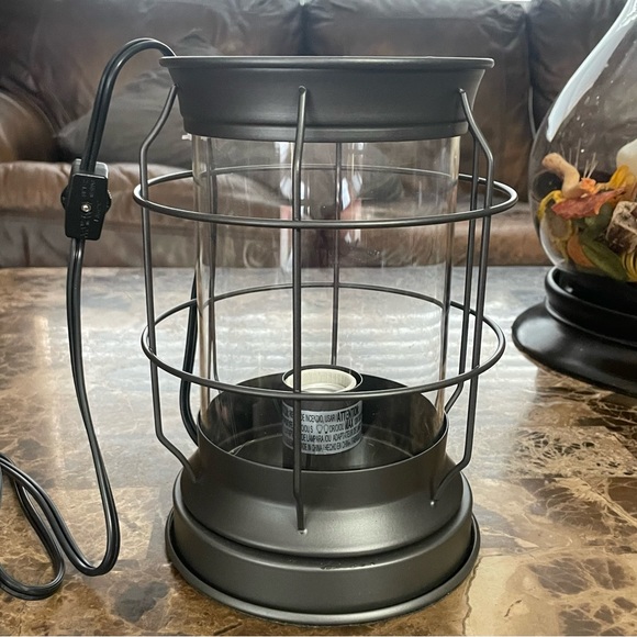 Better Homes & Gardens Modern Bronze Metal & Glass Edison Lantern - Picture 10 of 15